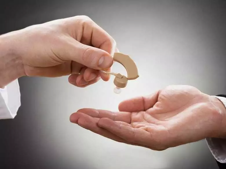 ¿Qué sabemos de los implantes cocleares?