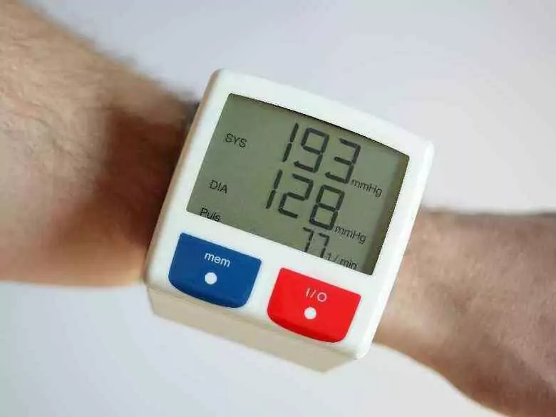 Muérdago común en la enfermedad hipertensiva