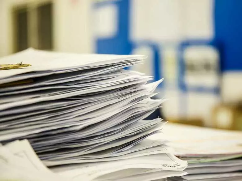 Científicos checos han desarrollado un nuevo tipo de papel que destruye virus y bacterias