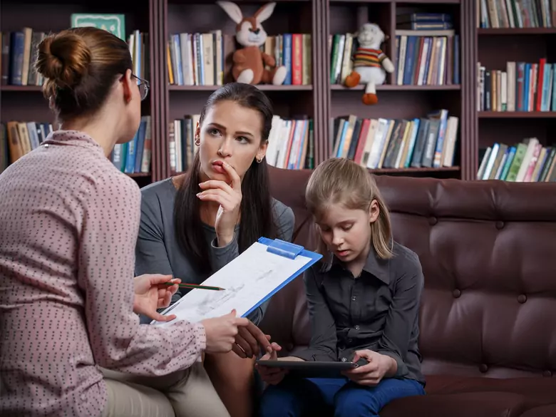 ¿Qué influye en la incidencia de los problemas de salud mental en niños y jóvenes?