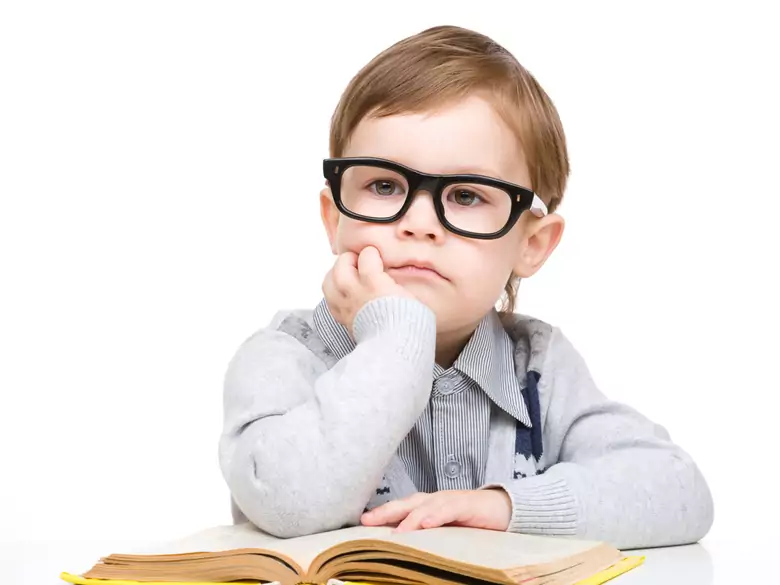 ¿Cuándo acudir al oftalmólogo con su hijo?