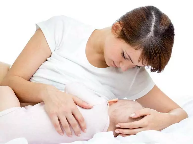 La lactancia no siempre es posible, ¿a qué se debe?