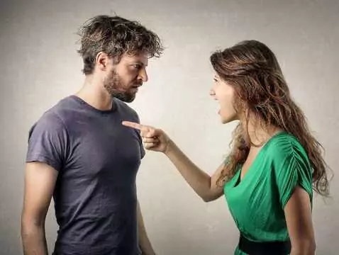 Tormentas en una taza de té, o discusiones en una relación