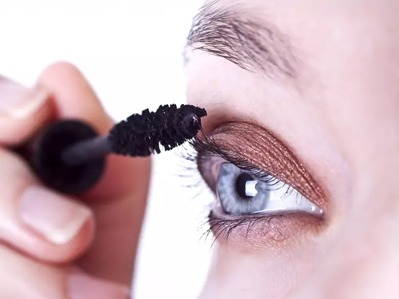 Dolor ocular en las alergias, es decir, conjuntivitis alérgica