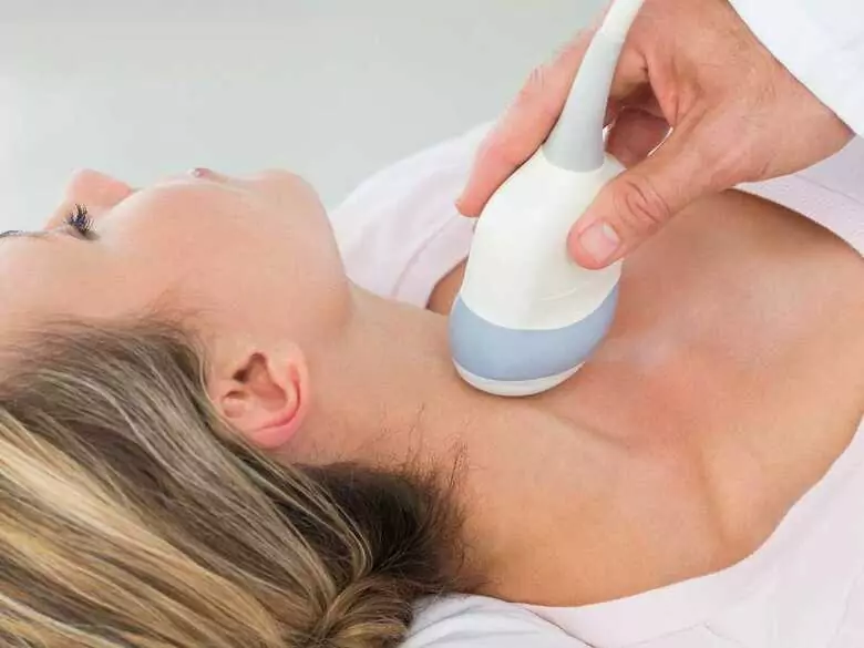 La glándula tiroides: una importante glándula endocrina en la mujer