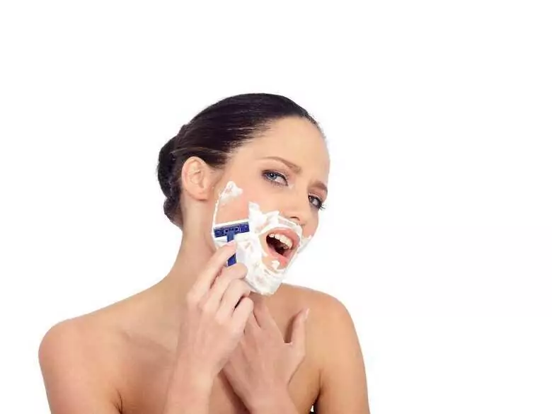 Hirsutismo y dieta: ¿puede una nutrición adecuada reducir los síntomas?