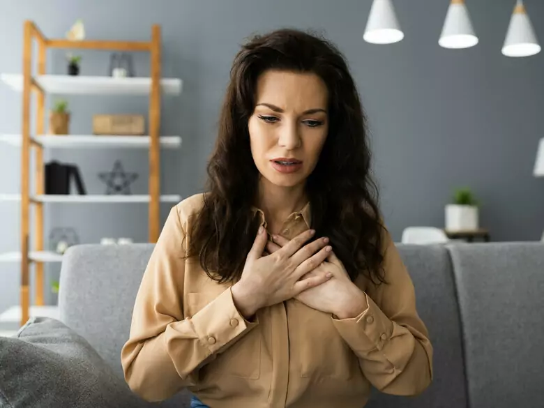 Las personas menores de 40 años con un trastorno de salud mental tienen más riesgo de sufrir un ictus o un infarto de miocardio