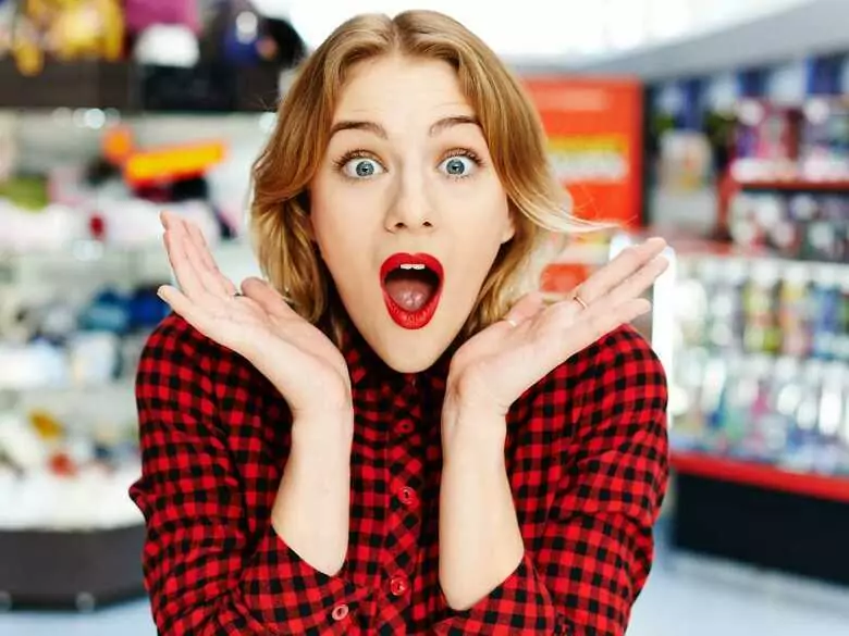 Un frenesí de compras: ¿cómo no dejarse atrapar por la locura navideña?