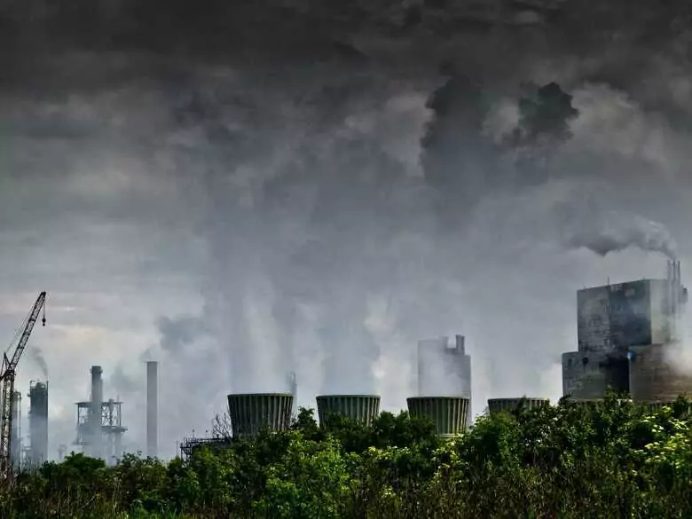 Los médicos dan la voz de alarma: ¡el smog amenaza a las mujeres embarazadas!