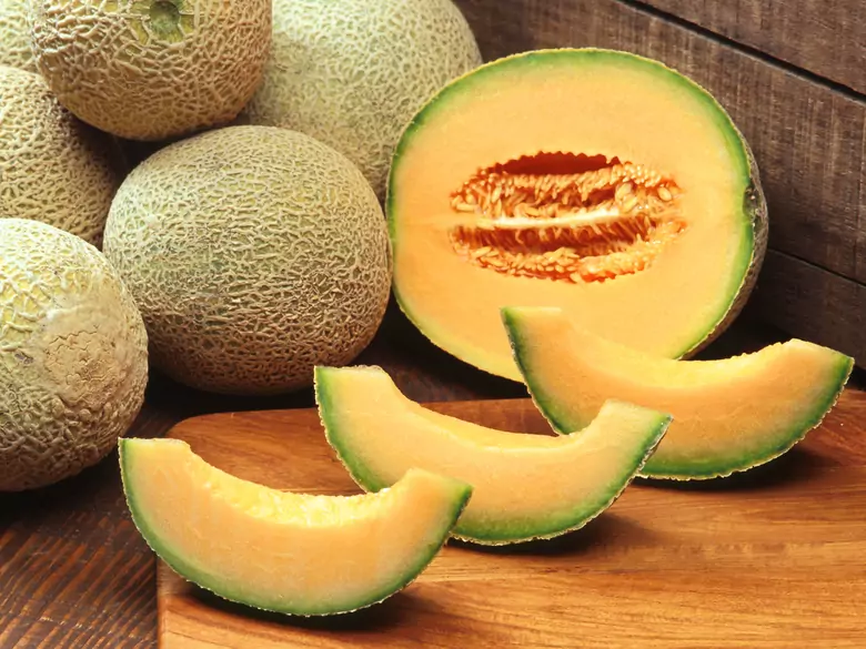 ¿Cuáles son los beneficios de comer melones?