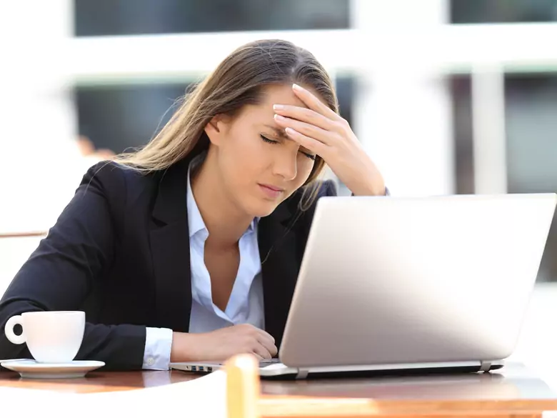 ¿Cuáles son los síntomas de la migraña?