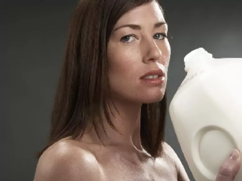 Calme su sed con suero de leche