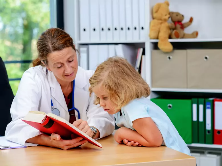 Tartamudez - causas, síntomas, diagnóstico, tratamiento