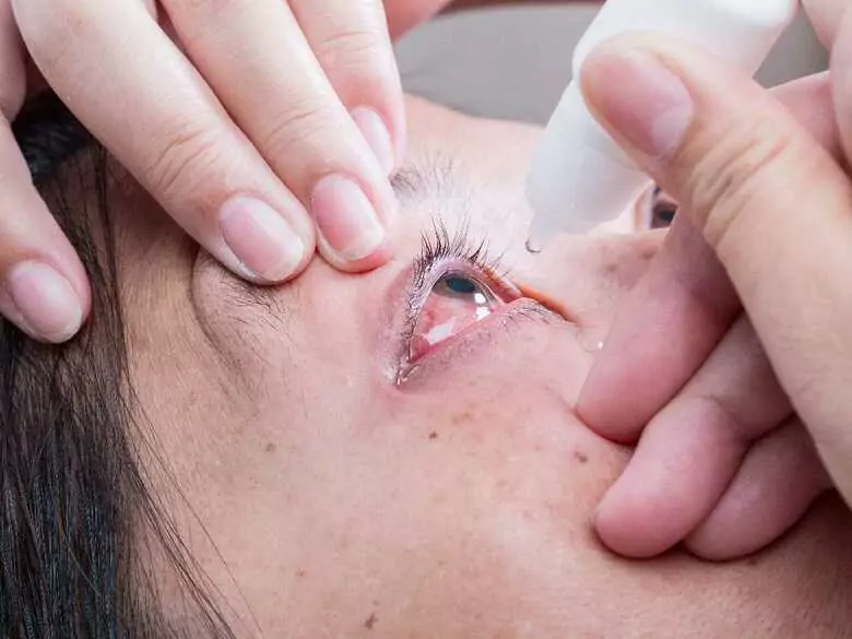 Enrojecimiento prolongado del ojo y sus efectos