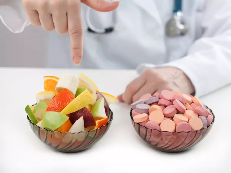 ¿Cuál es una dieta sana para las personas con problemas de carencia de vitaminas?