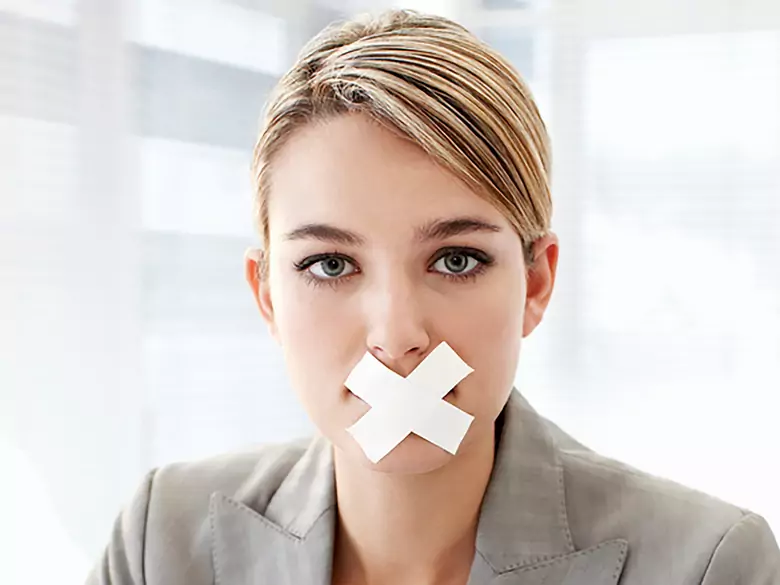 Cálculos amigdalinos: ¿un problema común que no se diagnostica a menudo?