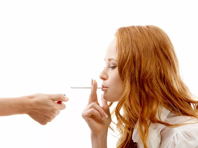 La hipertensión y el tabaquismo son factores de riesgo de ictus