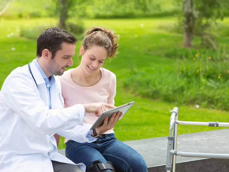 Protrusión de la articulación de la rodilla