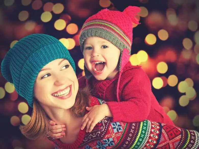 Comer en exceso en Navidad: ¿cómo ayudarse con las molestias estomacales?