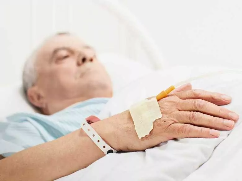 Administración transdérmica de fármacos opiáceos