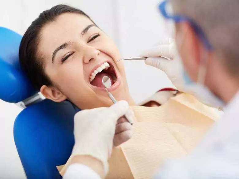 Adhesión dental: qué es, indicaciones y contraindicaciones