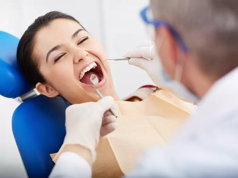 Adhesión dental: qué es, indicaciones y contraindicaciones