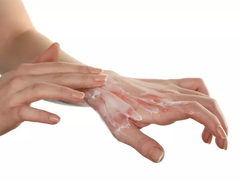 Quemaduras químicas - primeros auxilios y tratamiento