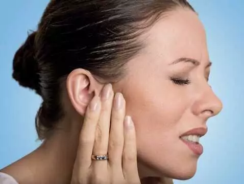 ¿Afectan los aparatos de buceo a los dientes?