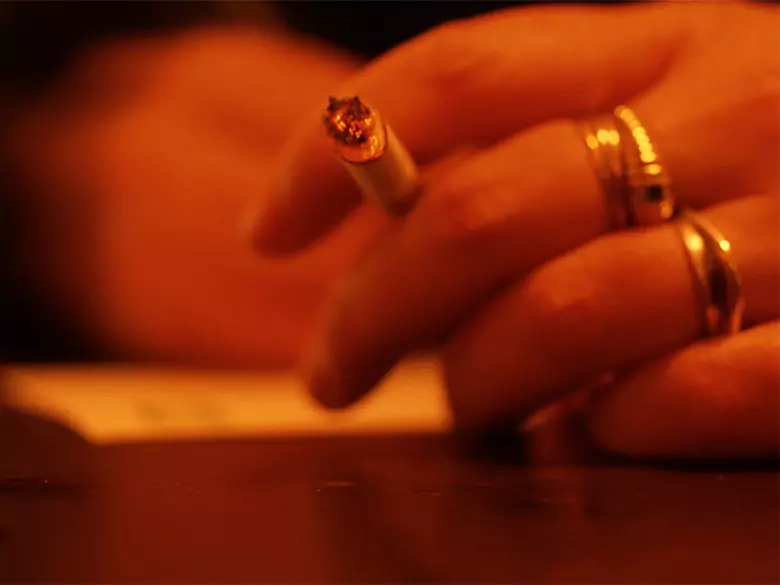 Cáncer de laringe - cáncer de los fumadores - causas, síntomas, diagnóstico, tratamiento