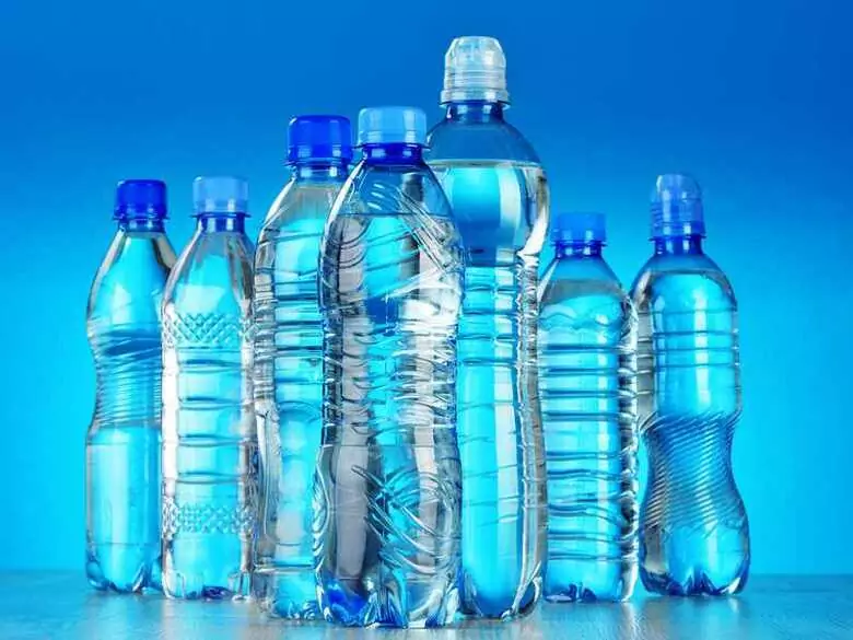 El agua mineral y sus beneficios para la salud