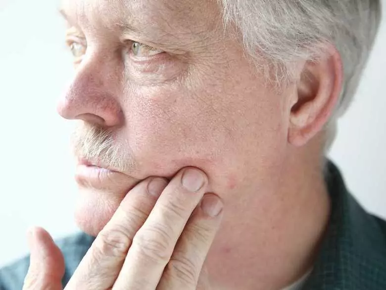 Lipomas en la boca - cómo proceder