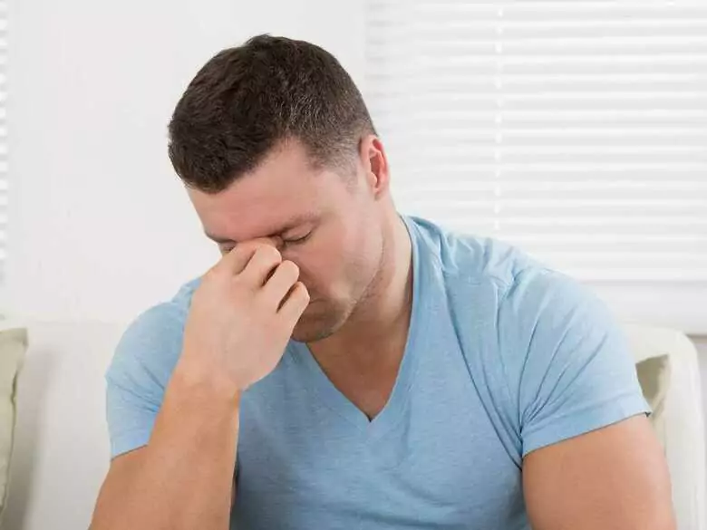 Hemorragia nasal - primeros auxilios