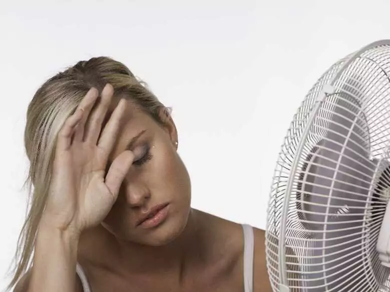 Infarto de miocardio durante las olas de calor: no debe ignorar estos síntomas. ¿Cuándo debe pedir ayuda de inmediato?